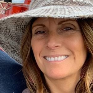 Meet your Posher, Christine